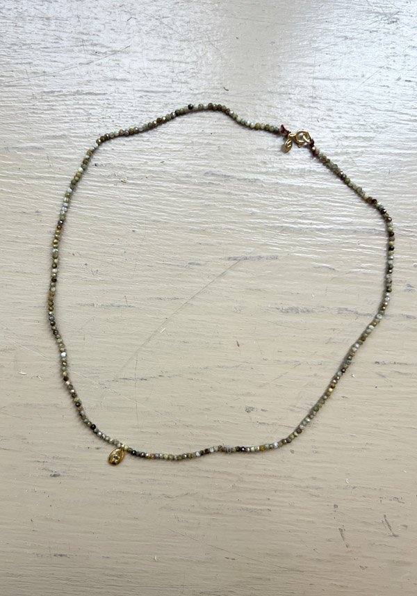 UNTITLEDEDITION VERMEIL GOLD "METEORA" GREEN GARNET & DIAMOND NECKLACE - Image 3