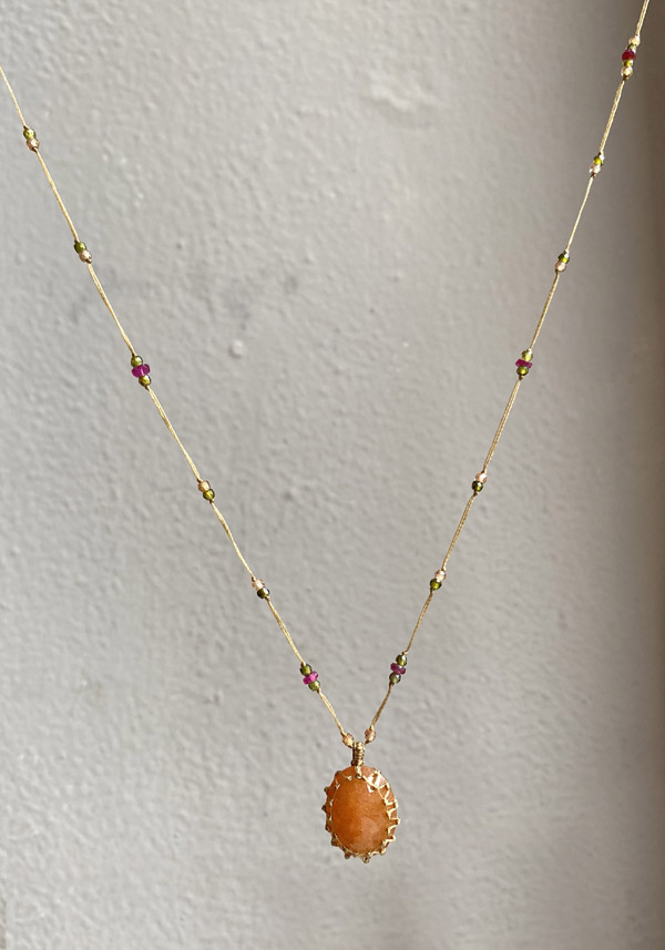 SHARING “LONG TIBETAN NECKLACE” ORANGE STRAWBERRY  #301