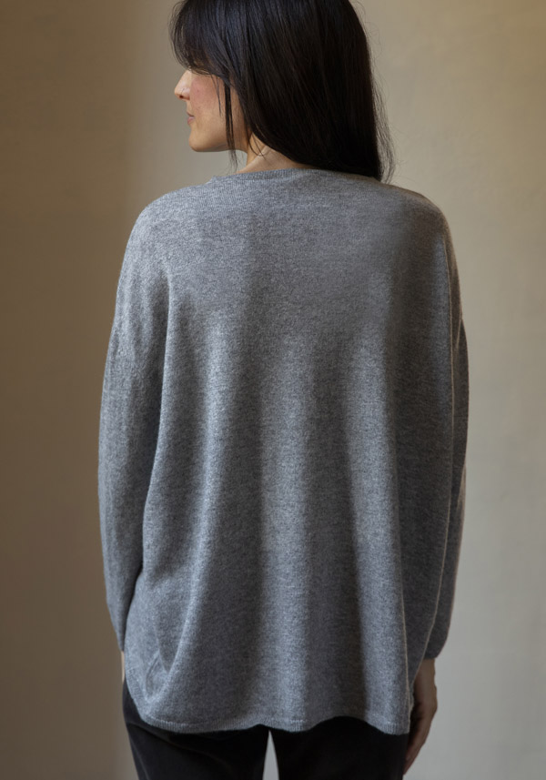 ALESSANDRO ASTE CASHMERE "MEGEVE" CLOUD PULLOVER - Image 2
