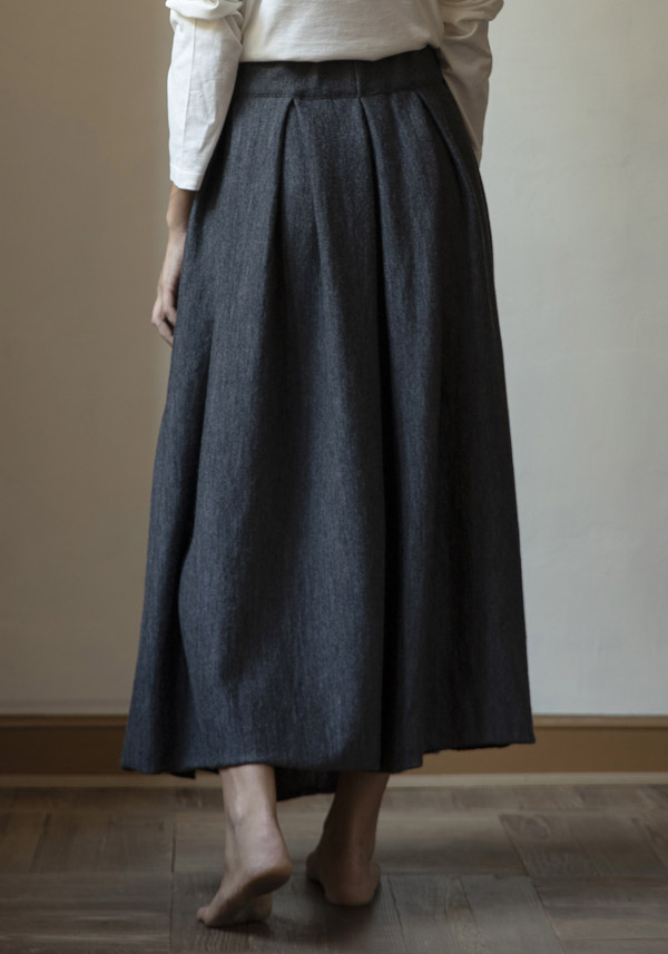 MA'RY'YA WOOL "PLEATED" DARK GREY SKIRT - Image 3